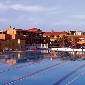 Hotel apartamentowy Continental, Tirrenia